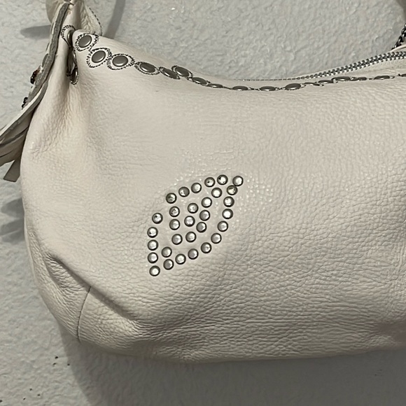 BETSEY JOHNSON OFF WHITE SILVER STUDDED PURSE - Picture 2 of 12